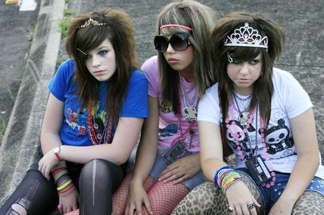 scene queen makeup. Pictures of Scene Girls